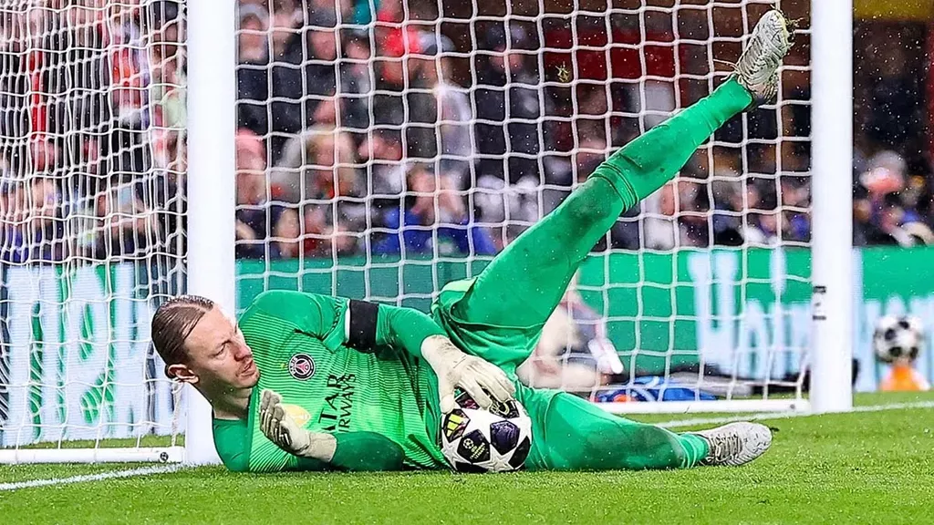 «ПСЖ» с Сафоновым в составе обыграл «Анже» в 31-м туре Лиги 1