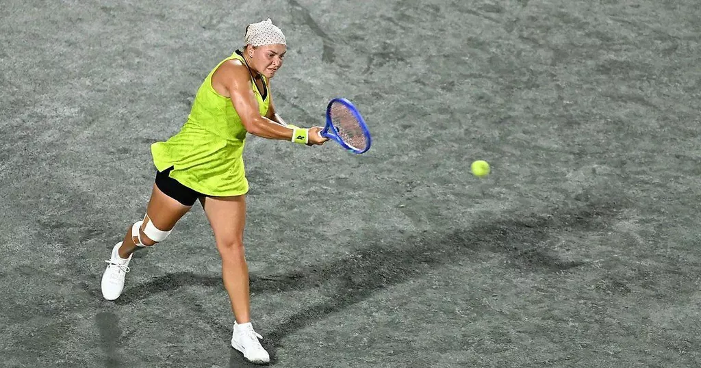 Диана Шнайдер проиграла Джессике Пегуле на стадии 1/4 финала турнира в Чарльстоне