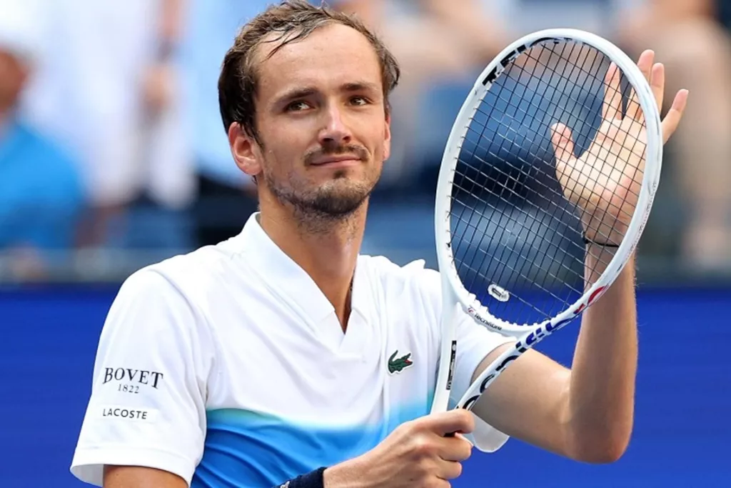 Янчук назвал возраст, до которого Медведев может играть