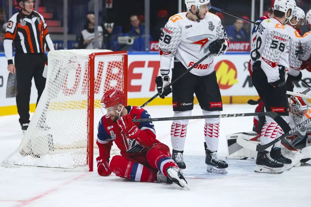 «Авангард» обыграл «Локомотив» во втором матче 1/2 финала Кубка Гагарина