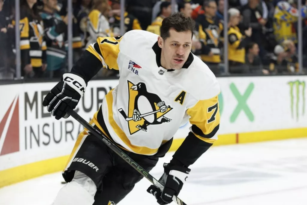 Каменский: Малкин на своём уровне, показывает тот хоккей, в который умеет играть