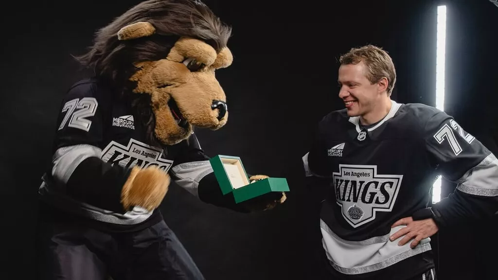 Каменский: Панарин, где бы не играл, везде становится лидером