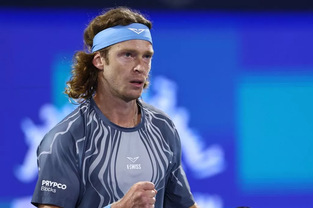 Андрей Рублев вышел во второй круг турнира в Барселоне