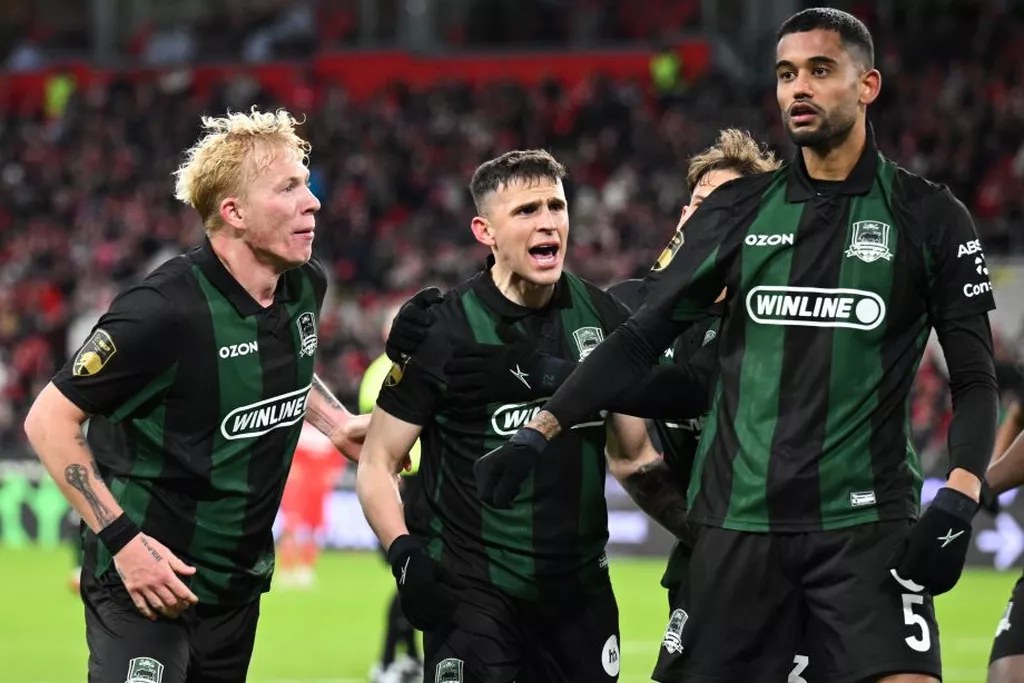 Деменко оценил шансы «Краснодара» и «Зенита» на золото РПЛ