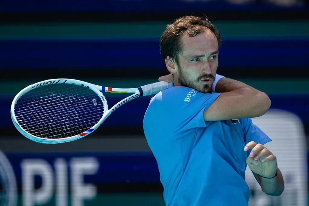 «Это немыслимо». Янчук – о разгромном поражении Медведева в Монте-Карло