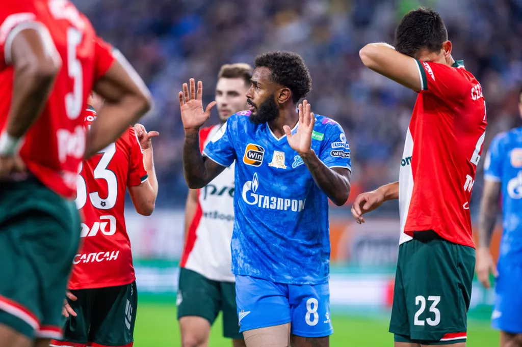 «Зенит» сыграл вничью с «Локомотивом» в 26-м туре РПЛ