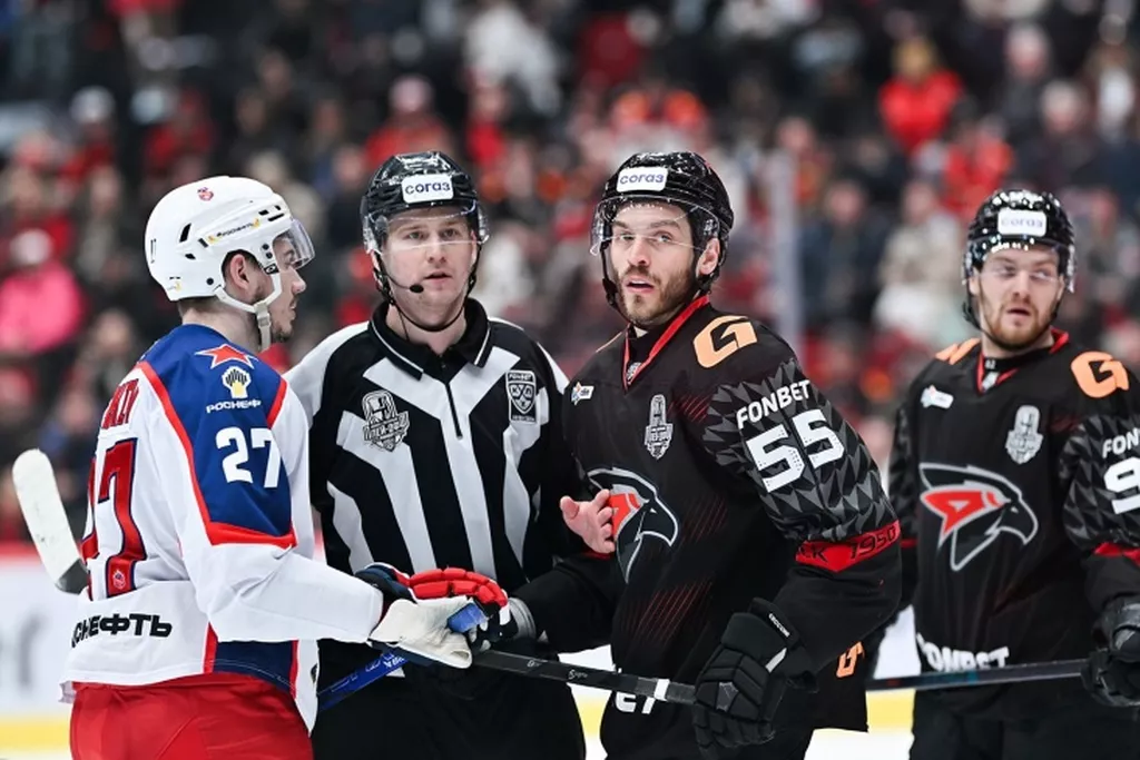 Сафронов: не скажу, что «Авангард» на голову сильнее ЦСКА