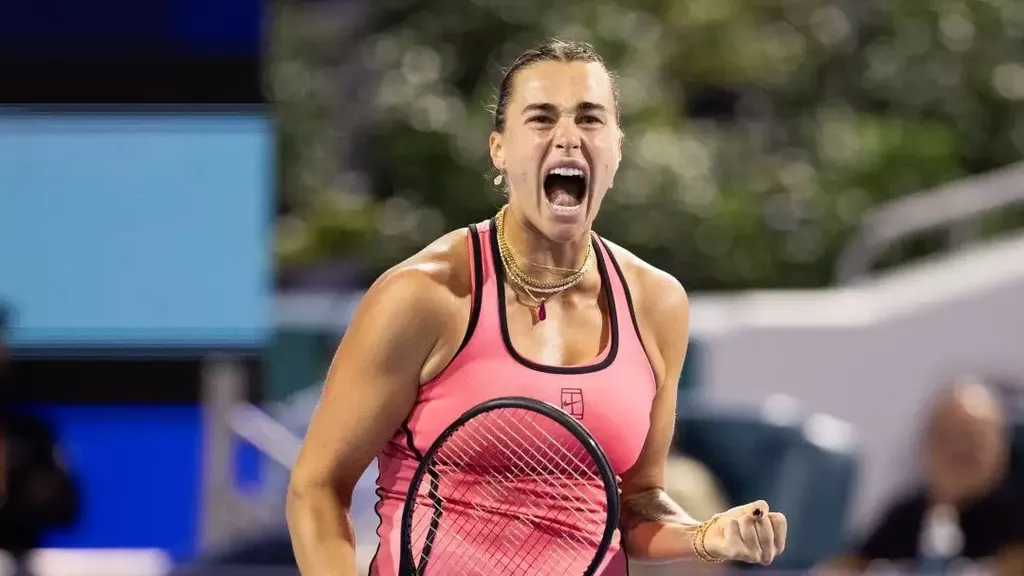 Соболенко обыграла Осаку и вышла в четвертьфинал турнира в Мадриде