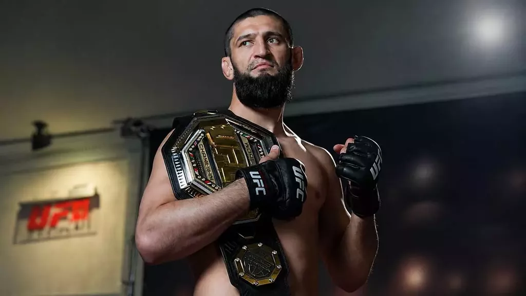 Чимаев проиграл Стрикленду и утратил чемпионский пояс UFC