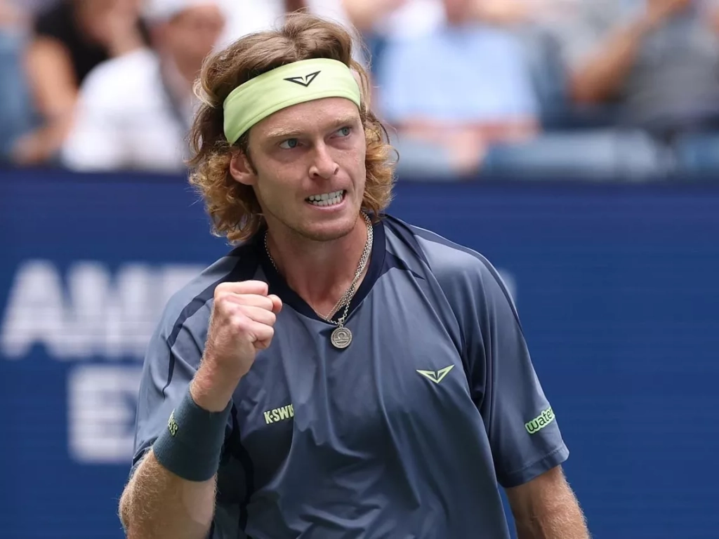 Андрей Рублёв пробился в финал турнира ATP-250 в Ханчжоу