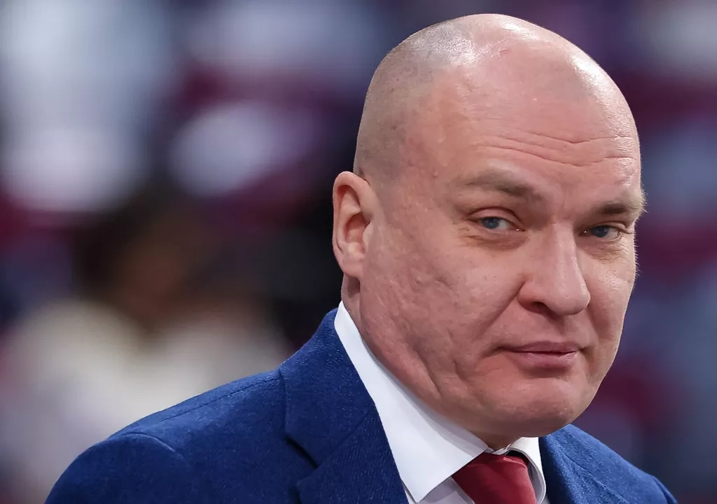 СКА рассматривает кандидатуры Разина и Ротенберга на замену Ларионову